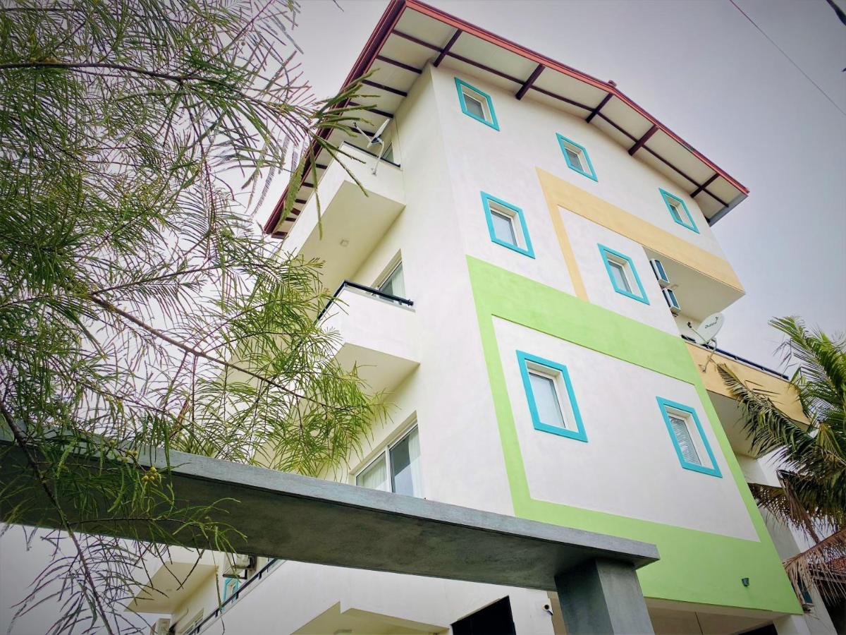Srimadis Villa Near Airport - Νεγκόμπο Εξωτερικό φωτογραφία