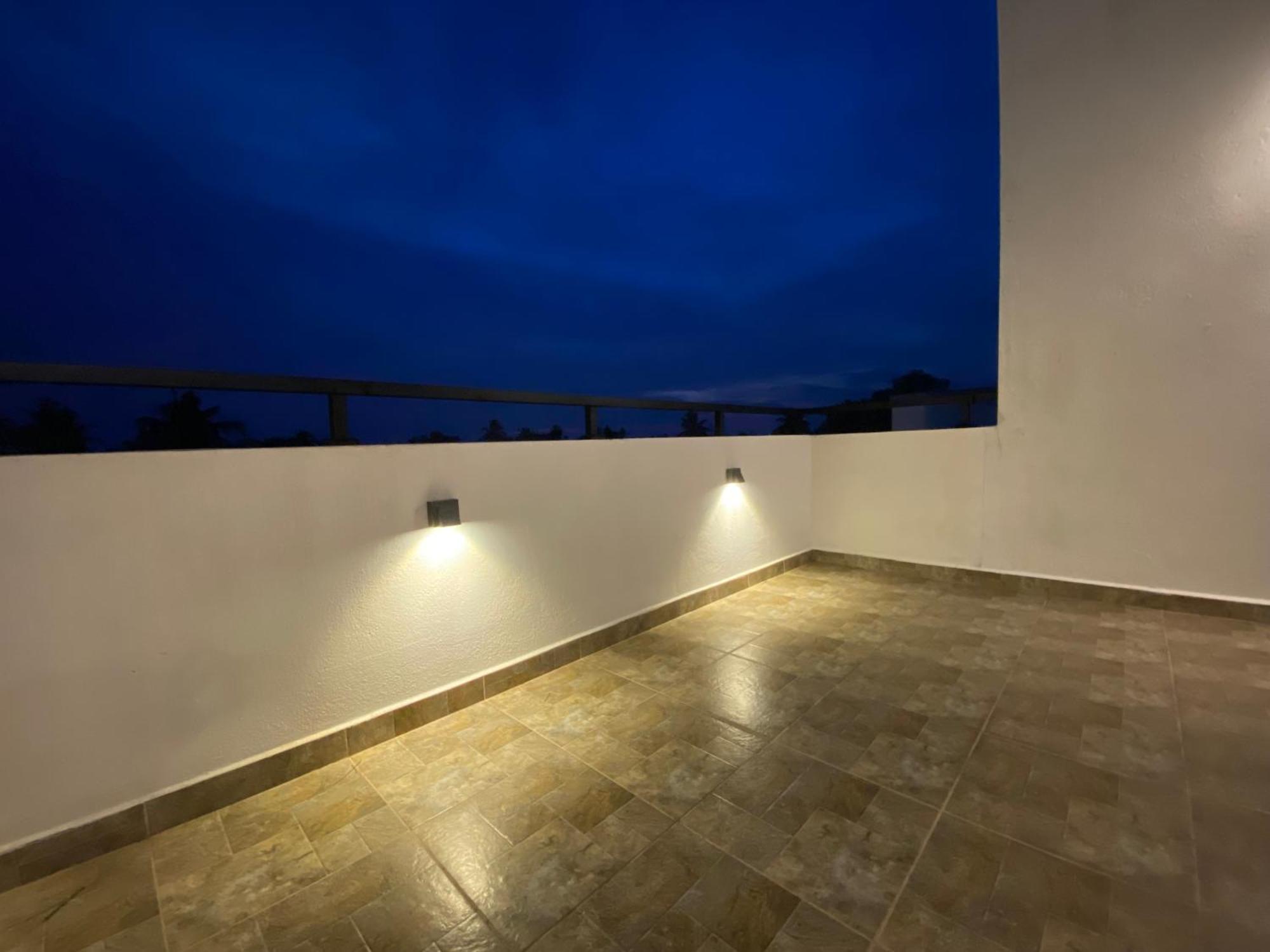 Srimadis Villa Near Airport - Νεγκόμπο Εξωτερικό φωτογραφία