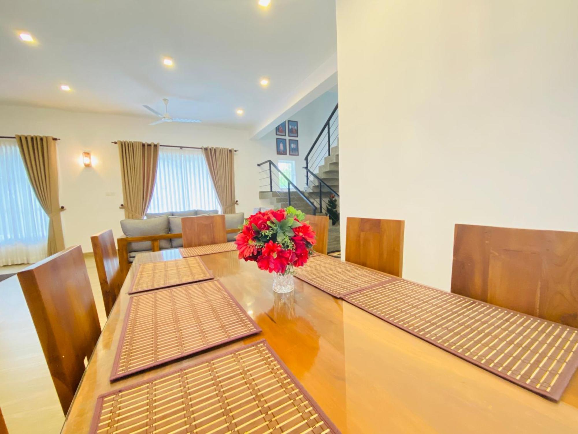 Srimadis Villa Near Airport - Νεγκόμπο Εξωτερικό φωτογραφία